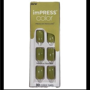 Kiss‎ Impress Color Press-on nails 88295 38 Green Juice